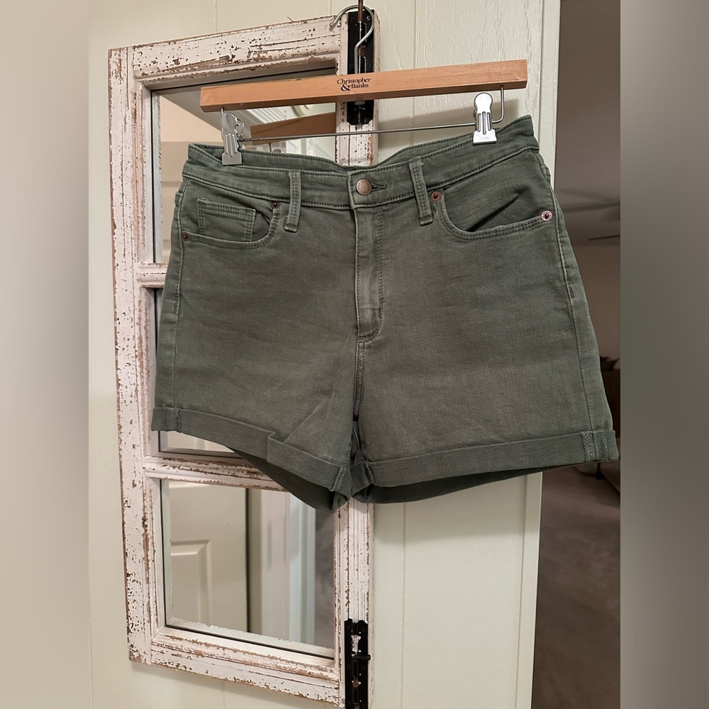 High Rise Midi Short 🩳
